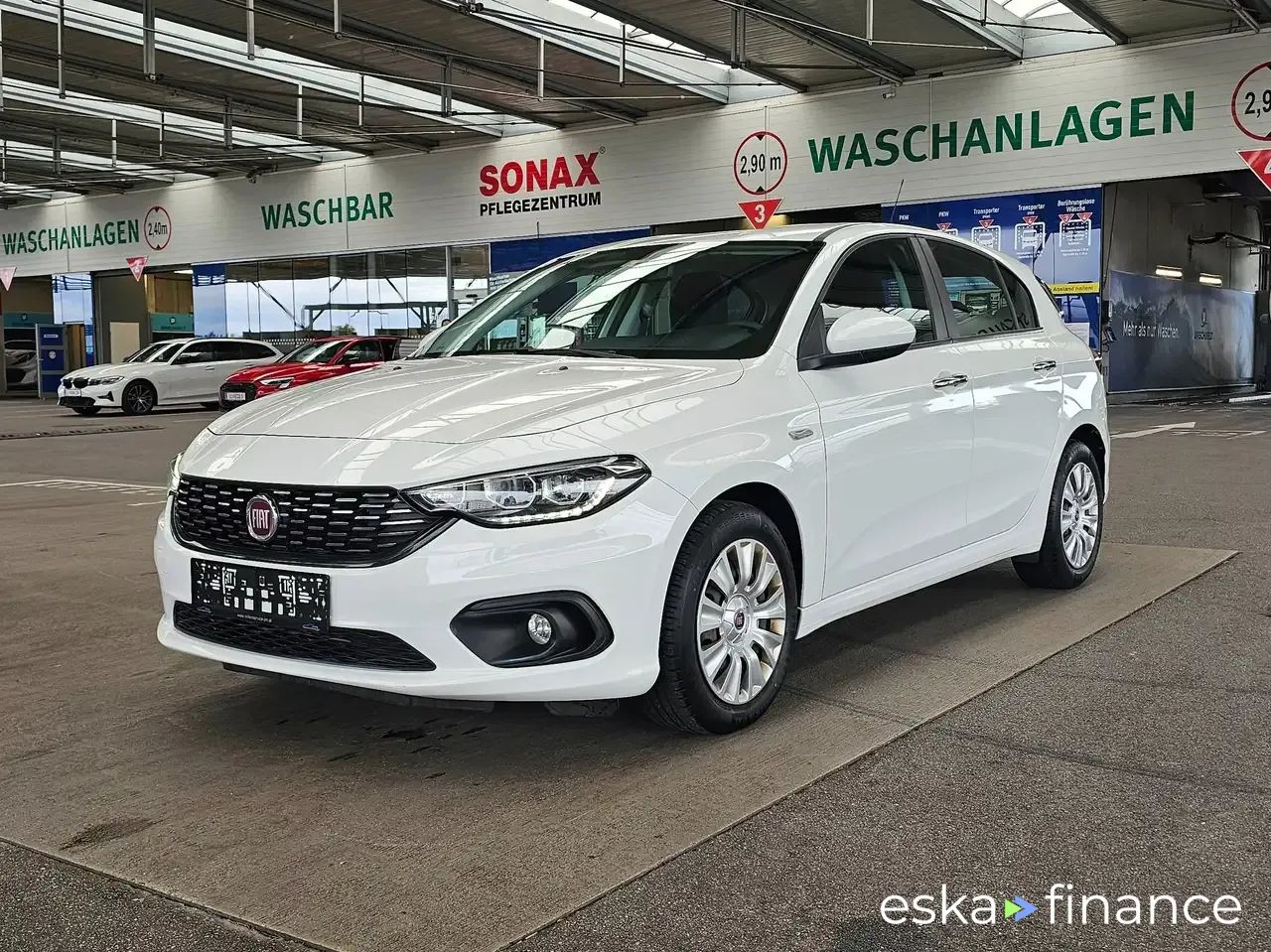 Leasing Hatchback Fiat Tipo 2016