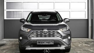 Finansowanie SUV Toyota RAV 4 2019