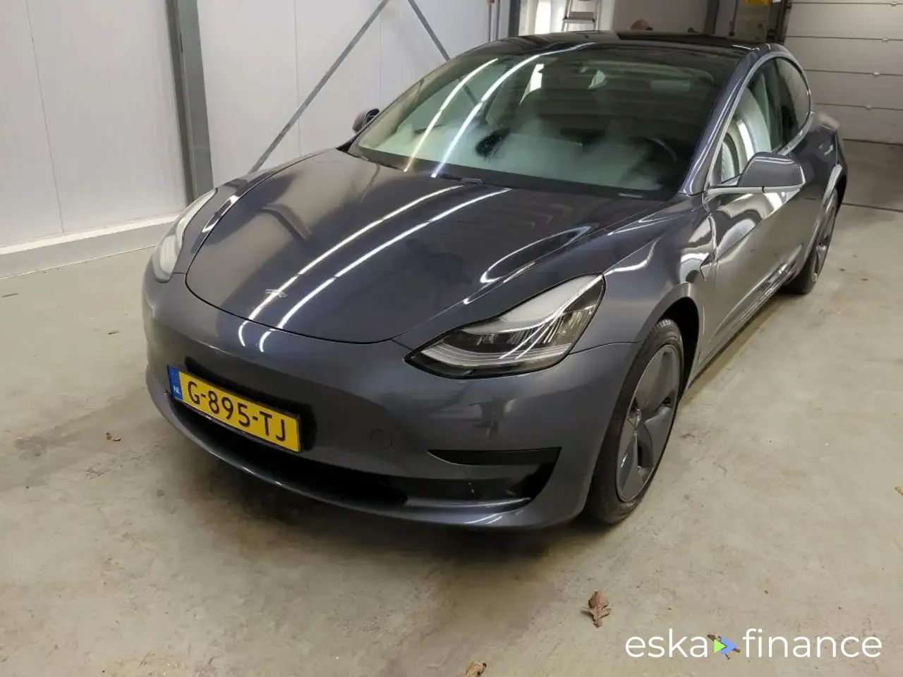 Leasing Sedan Tesla Model 3 2019