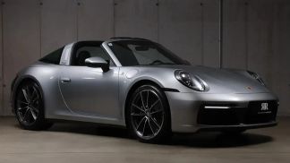 Lízing Kabriolet Porsche 911 2022