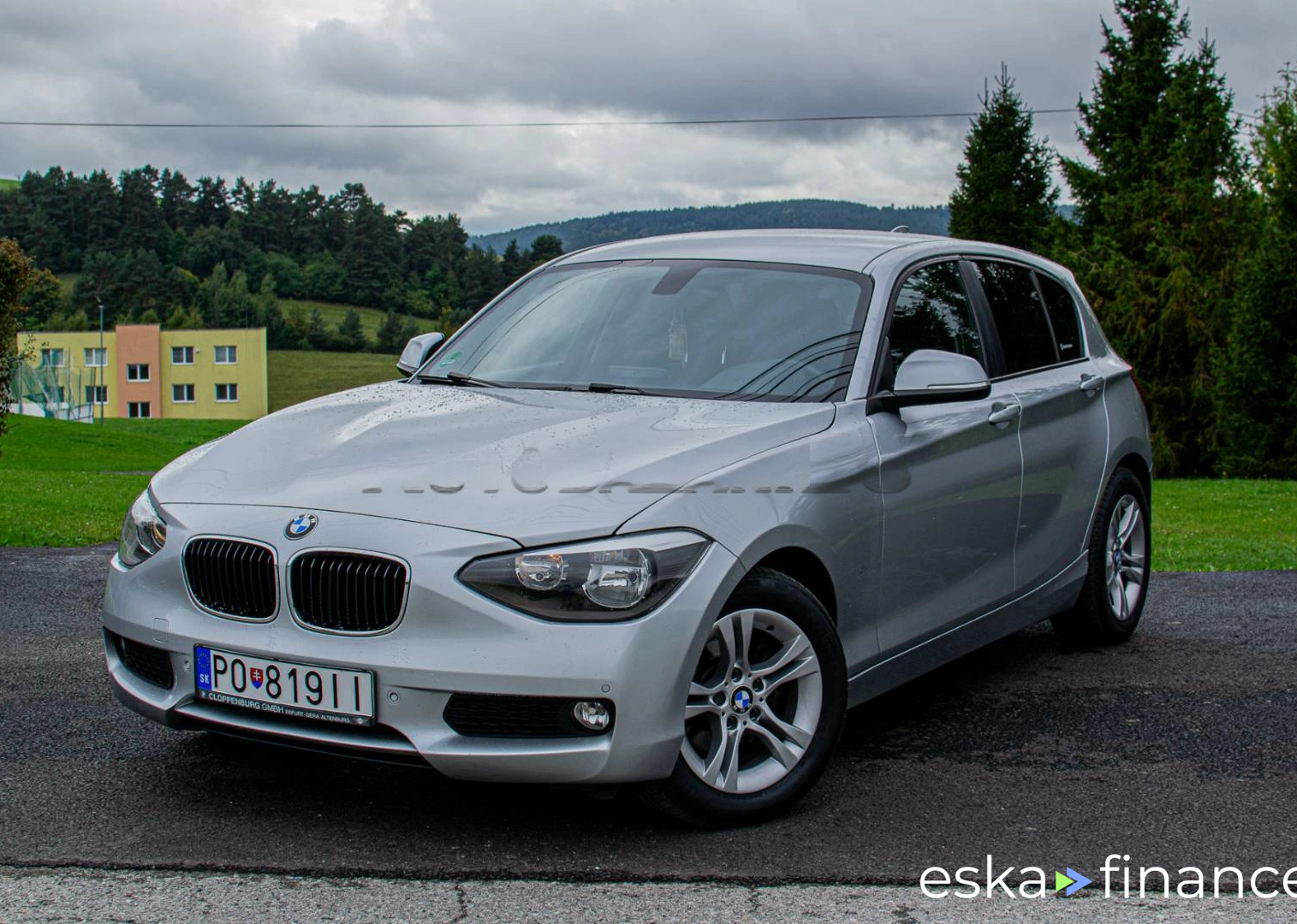 Leasing Hatchback BMW RAD 1 2012