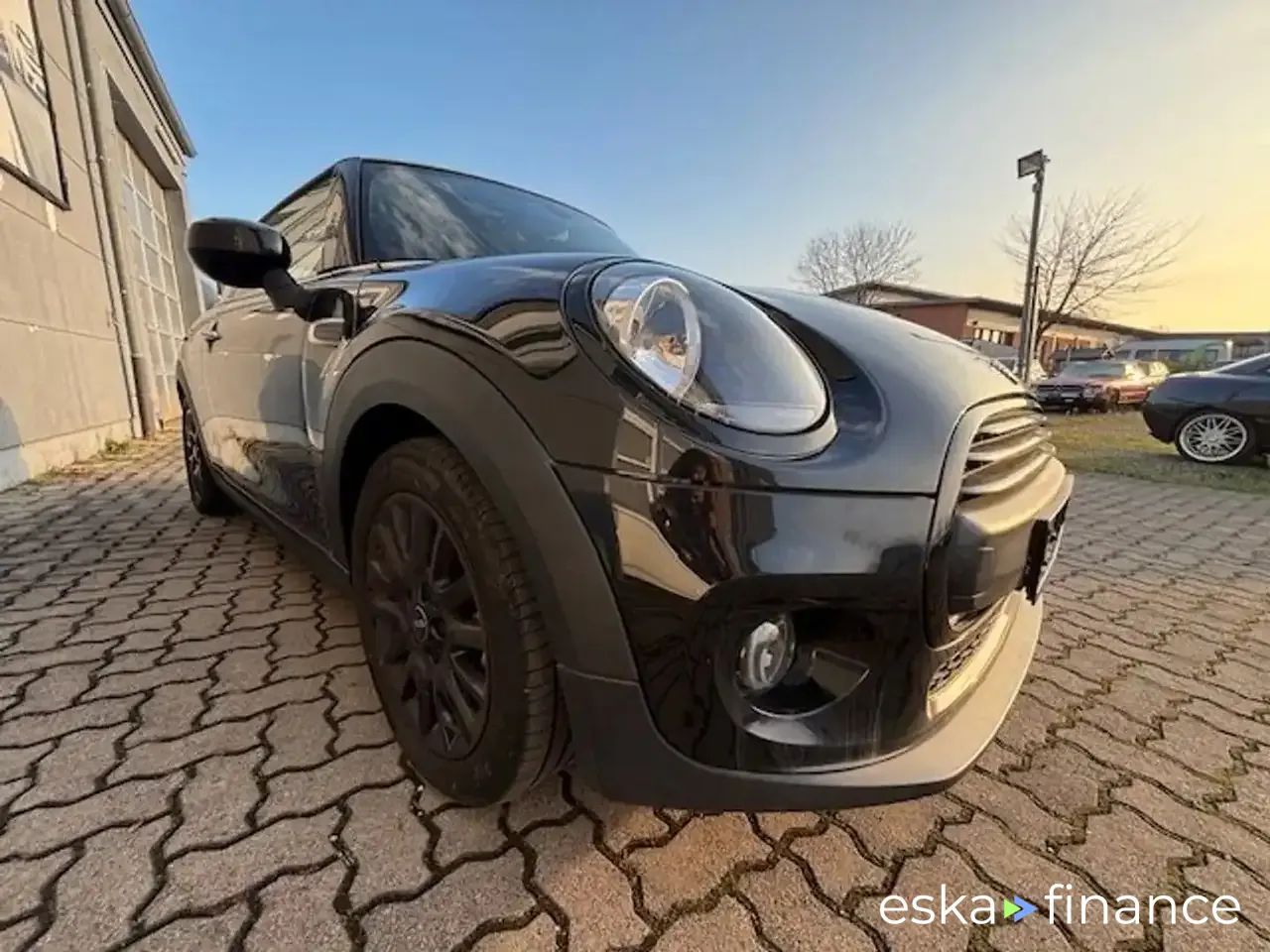 Leasing Hatchback MINI ONE 2019