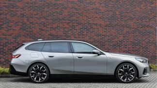 Finansowanie Wóz BMW 530 2024