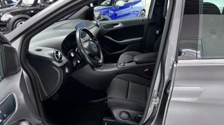 Lízing Hatchback MERCEDES B 200 2018