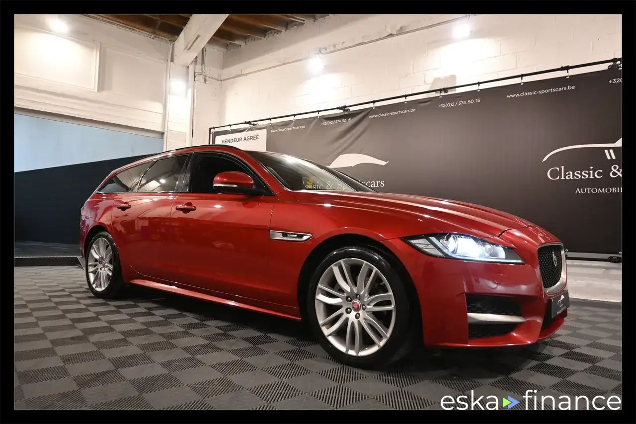 Lízing Kombi Jaguar XF 2018