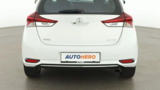 Leasing Hatchback Toyota Auris 2016