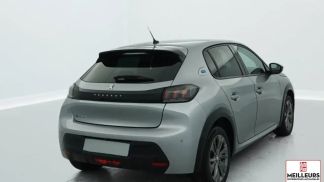 Leasing Sedan Peugeot 208 2023