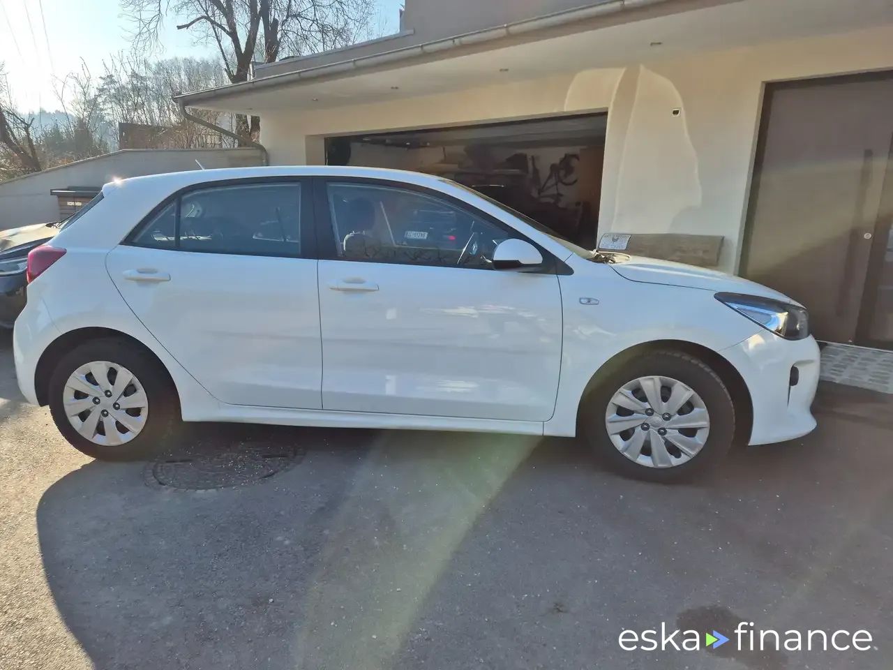 Lízing Sedan Kia Rio 2017