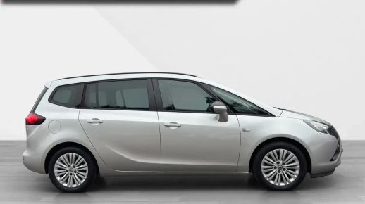Opel Zafira Tourer 2016