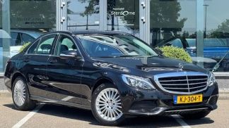 Lízing Sedan MERCEDES C 200 2015