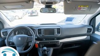Lízing Hatchback Peugeot Traveller 2020