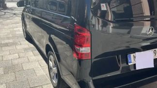 Lízing Hatchback MERCEDES V 220 2015