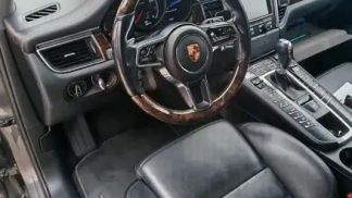 Lízing SUV Porsche Macan 2014