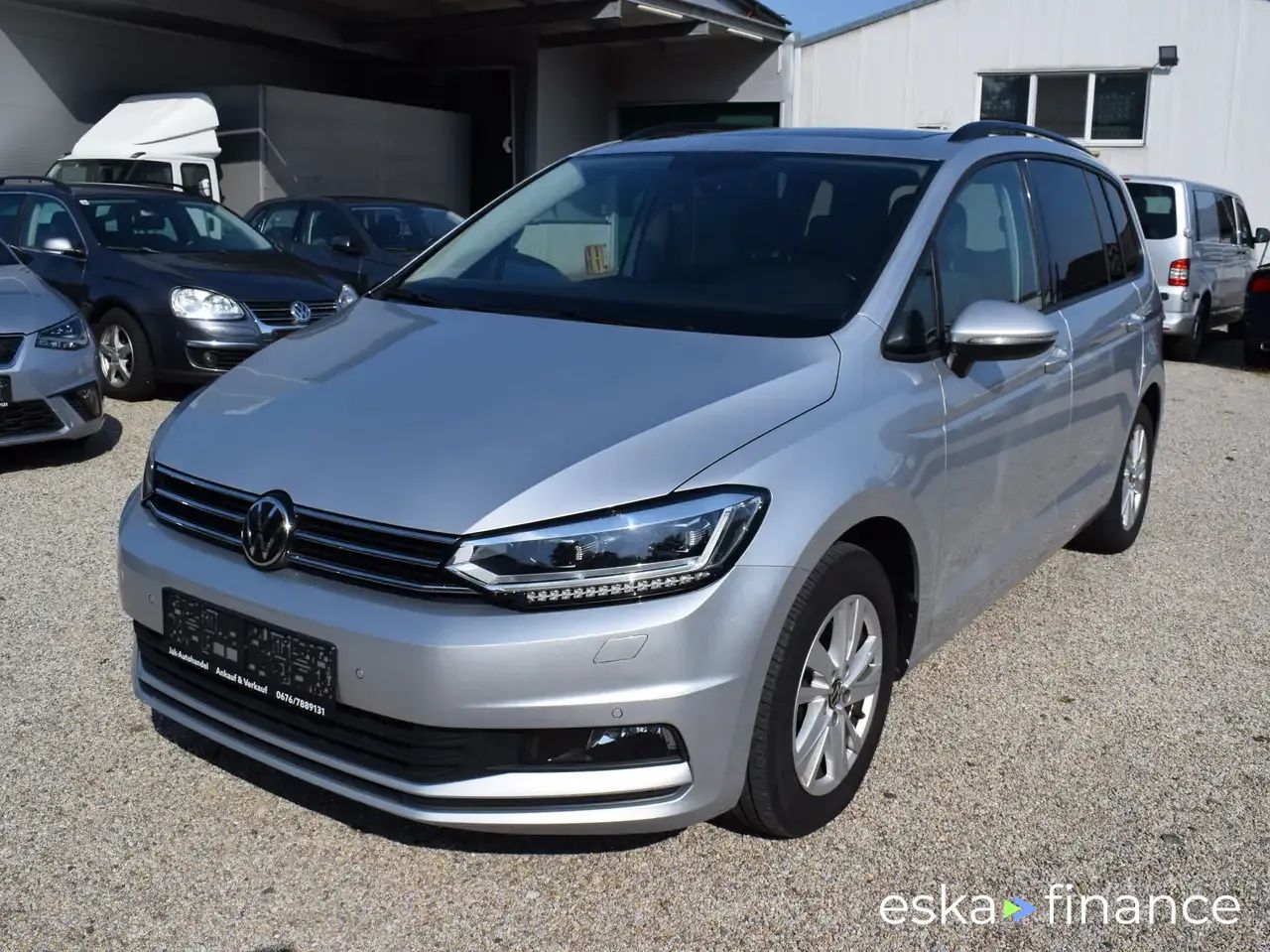 Lízing Hatchback Volkswagen Touran 2020