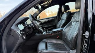 Lízing Sedan BMW 530 2018