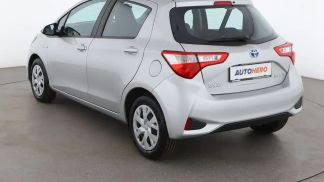 Lízing Hatchback Toyota Yaris 2017