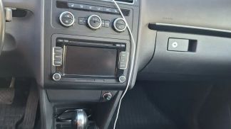 Financování Hatchback Volkswagen Touran 2013