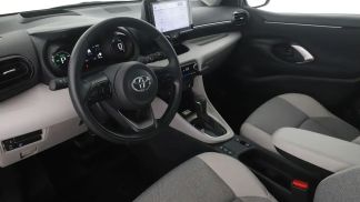 Leasing Hatchback Toyota Yaris 2022