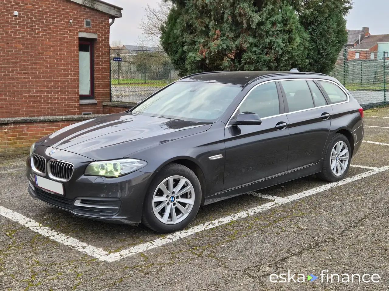 Finansowanie Wóz BMW 518 2015