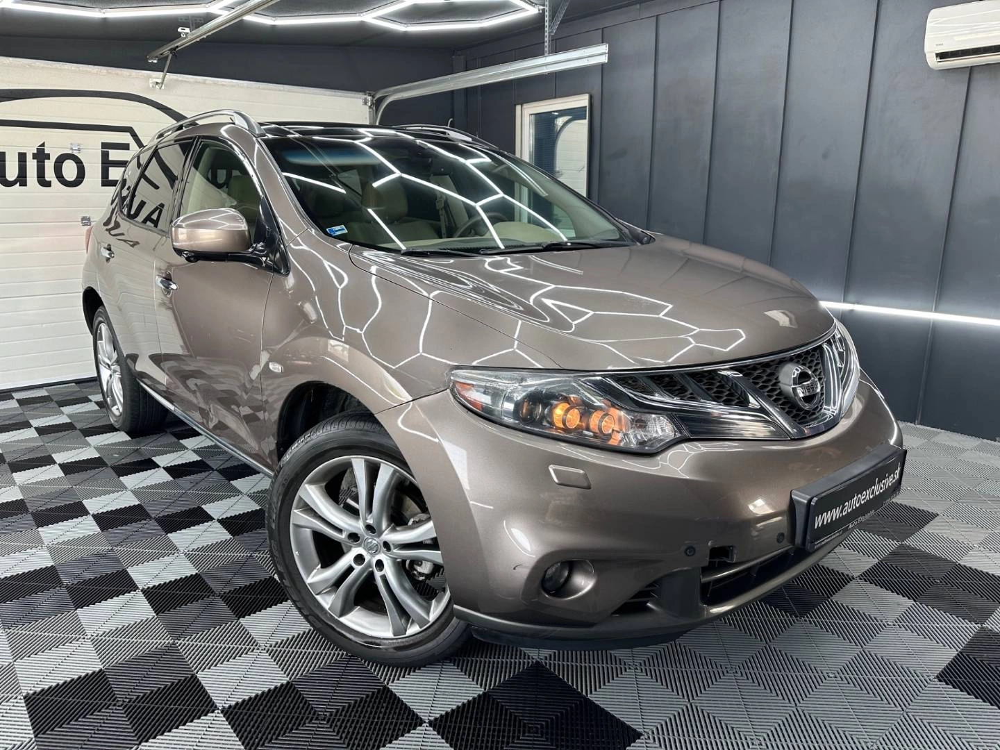 Leasing SUV Nissan Murano 2011