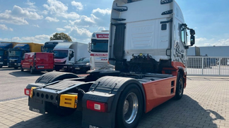 Tractor unit Iveco AS440S57T 2019