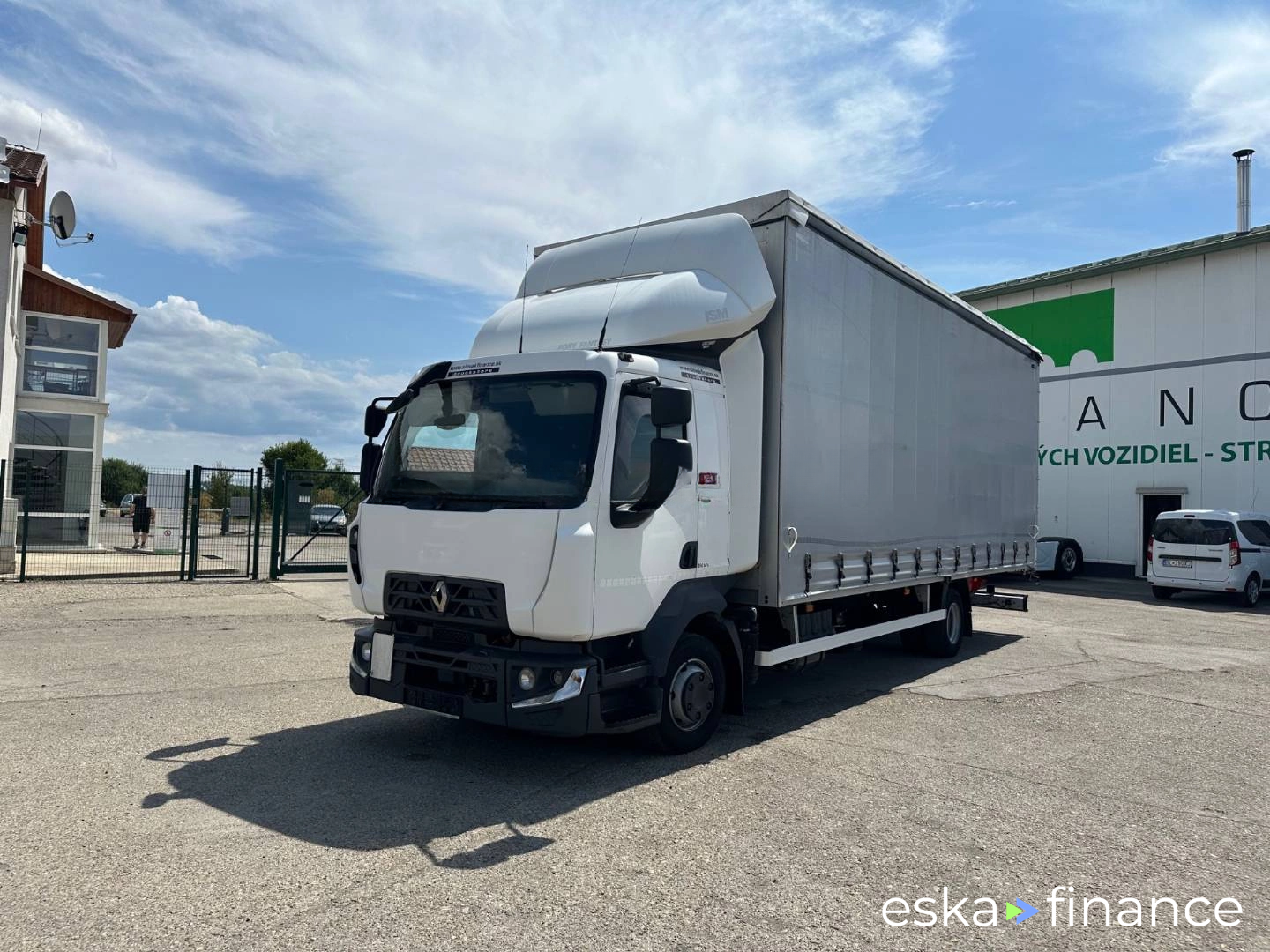 Lízing Špeciálny nákladiak Renault D 12 2016