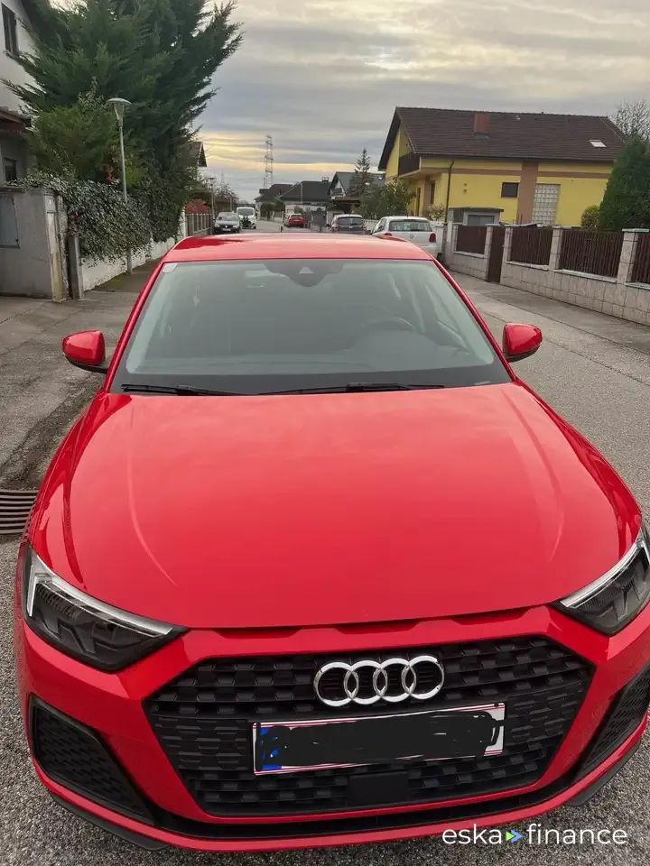 Lízing Sedan Audi A1 2021