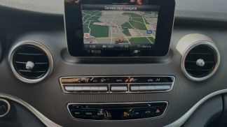 Lízing Hatchback MERCEDES V 220 2018