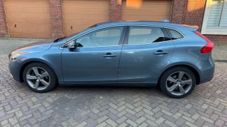 Lízing Hatchback Volvo V40 2012