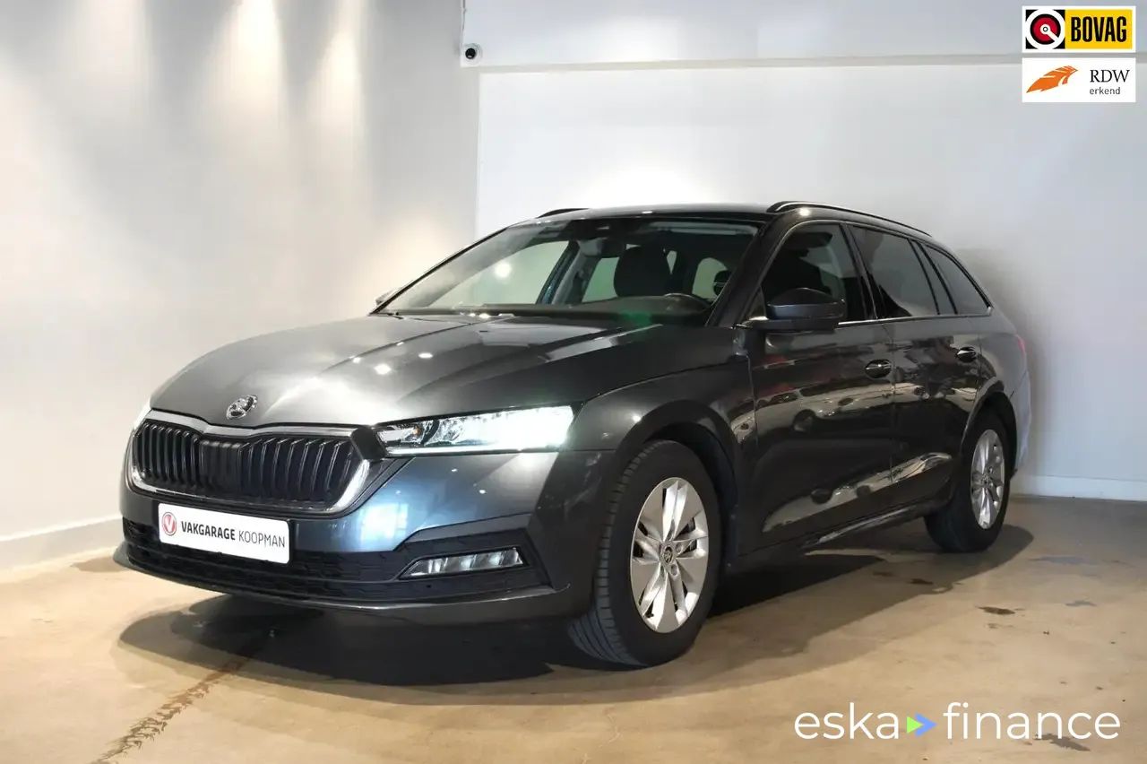 Leasing Wagon Skoda Octavia 2021