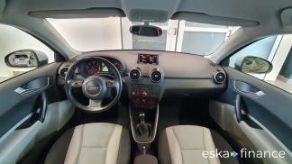 Lízing Hatchback Audi A1 2012