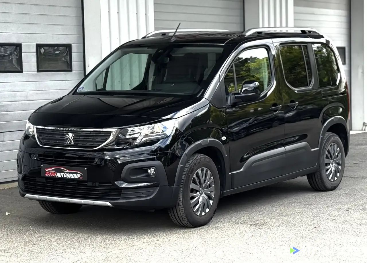 Lízing Hatchback Peugeot Rifter 2021