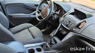 Lízing Hatchback Opel Zafira Tourer 2014