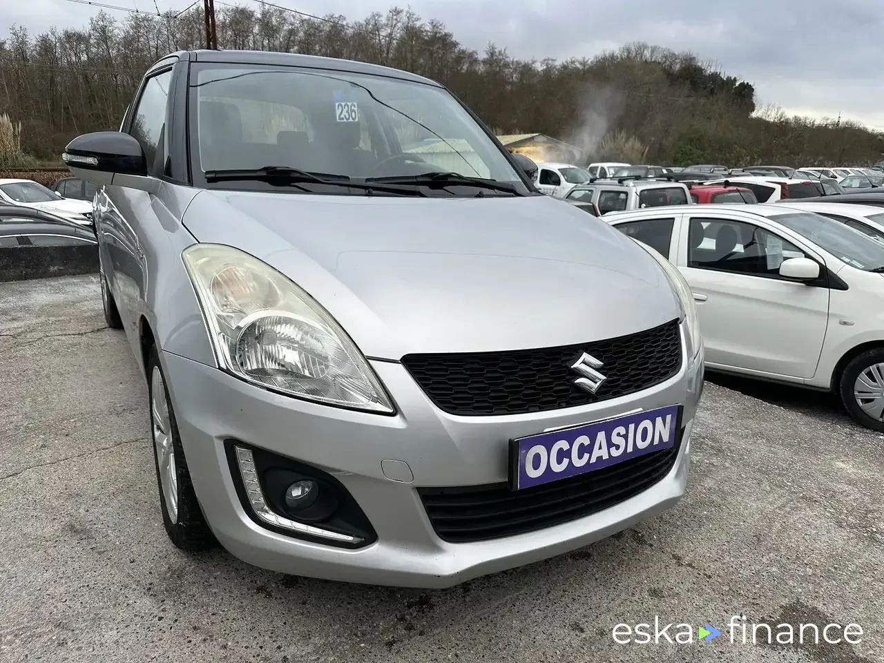 Leasing Sedan Suzuki Swift 2014