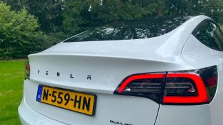 Lízing Sedan Tesla Model 3 2021