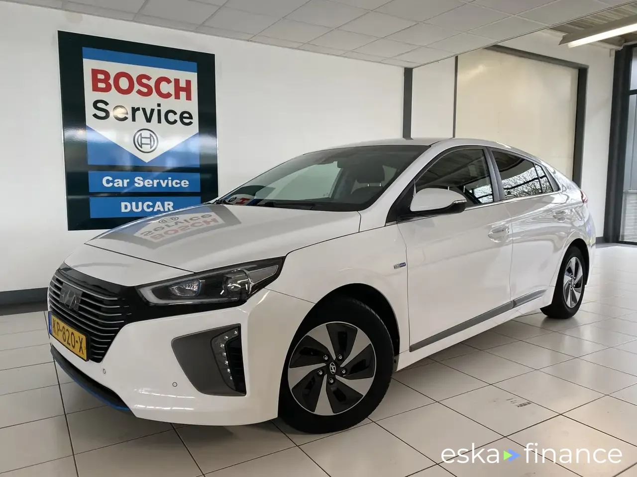 Leasing Hatchback Hyundai IONIQ 2016