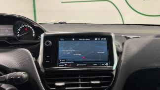 Lízing Sedan Peugeot 208 2019