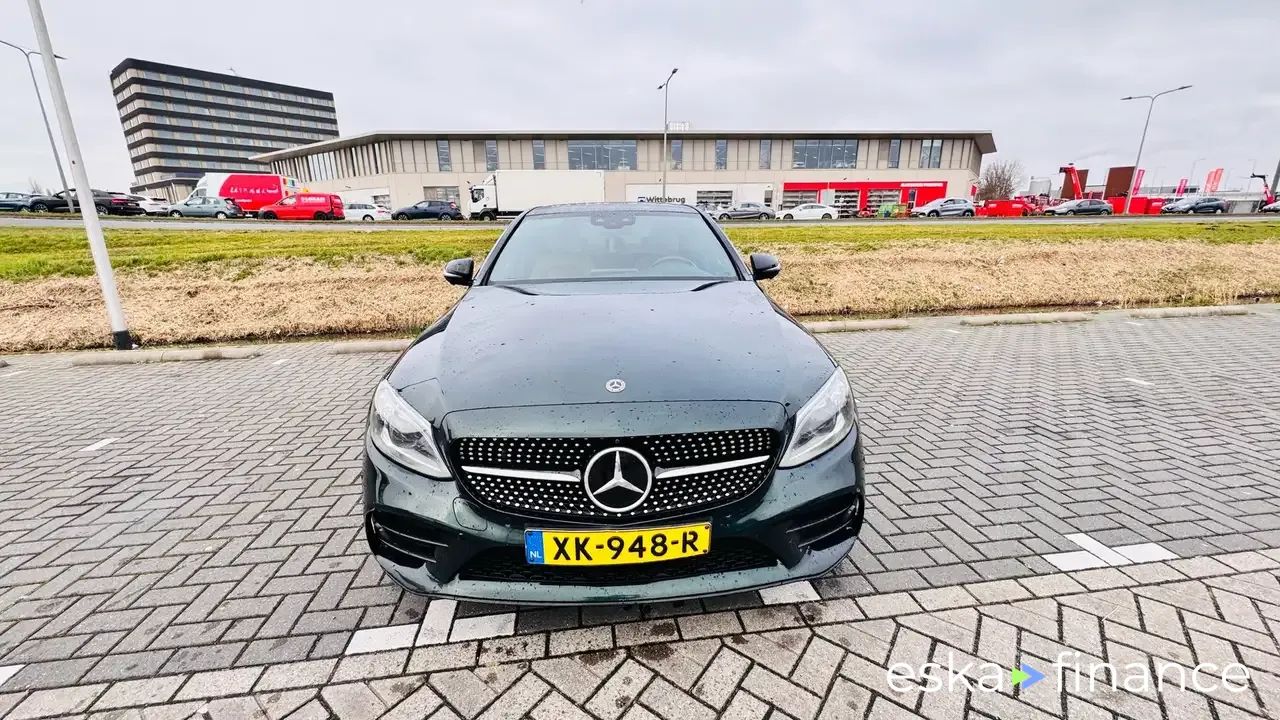 Finansowanie Sedan MERCEDES C 300 2019