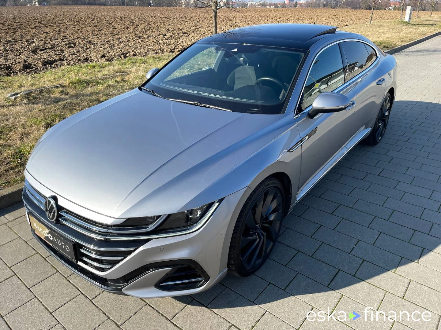 Sedan Volkswagen Arteon 2021