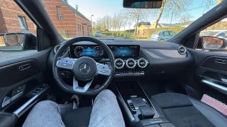 Financování Hatchback MERCEDES B 180 2019
