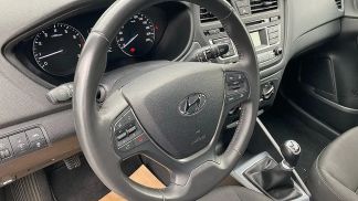 Lízing Sedan Hyundai i20 2017