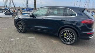 Leasing Wagon Porsche Cayenne 2015