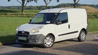 Finansowanie Transport pasażerów Fiat FIAT DOBLO 1.3 2011