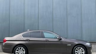 Lízing Sedan BMW 523 2011