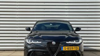 Lízing Sedan Alfa Romeo Giulia 2023