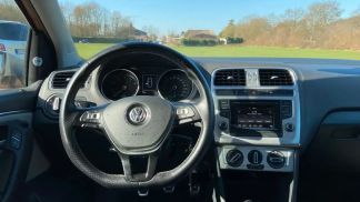 Lízing Hatchback Volkswagen Polo 2015