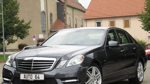 MERCEDES E 200 2013