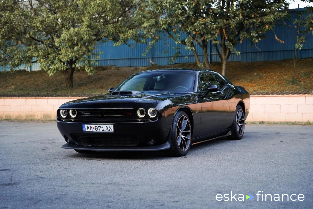 Lízing Kupé Dodge Challenger 2016