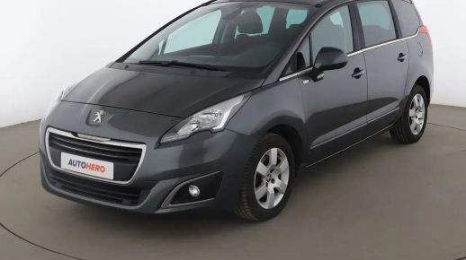 Peugeot 5008 2015