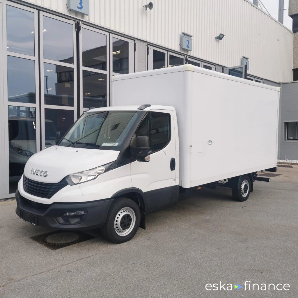 Finansowanie Zamknięte pudełko Iveco DAILY 2021
